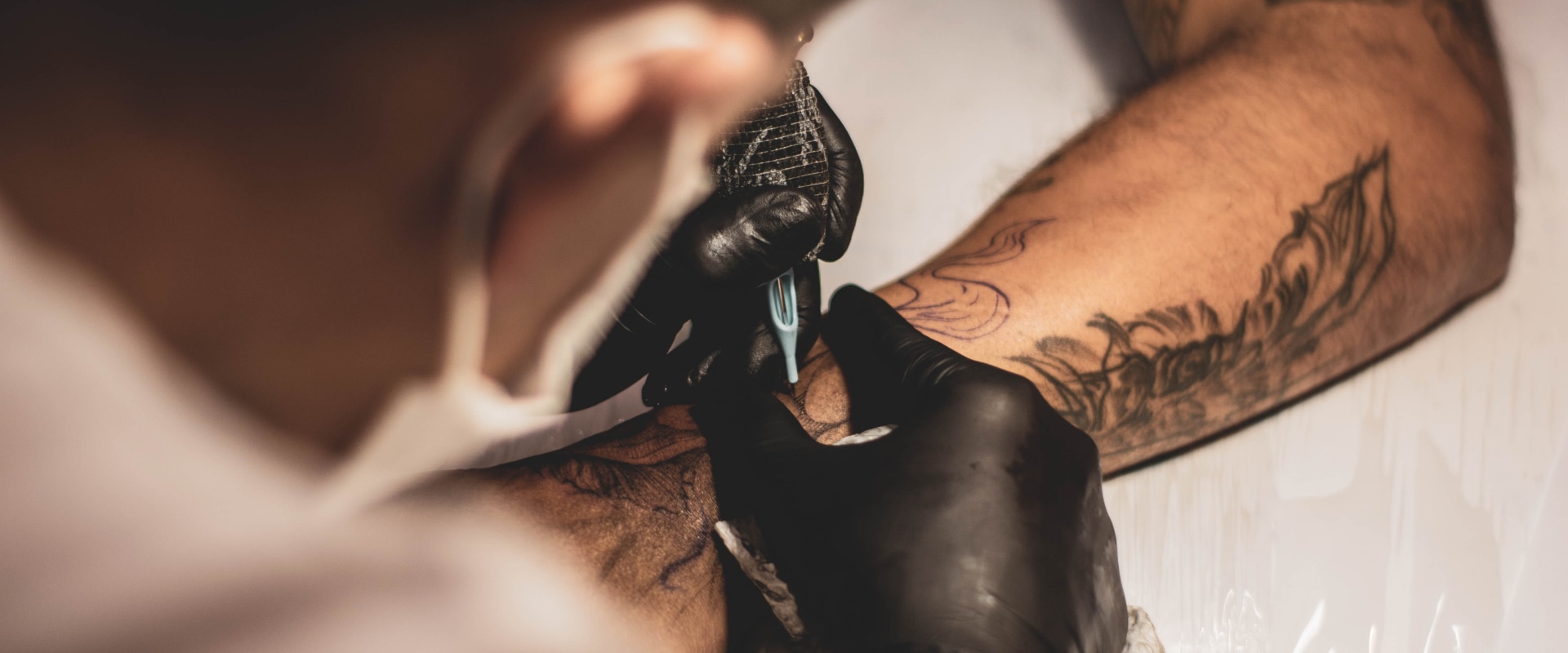 Aspetti Legali dell'Avvio di un Franchising Tattoo in Italia: Cosa Sapere